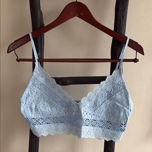 NWOT. Light Blue Cotton Eyelet Bralette. Size L.